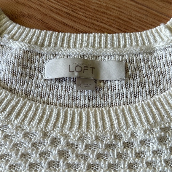 Ann Taylor Loft knit pullover- NEW NEVER WORN - Picture 2 of 3